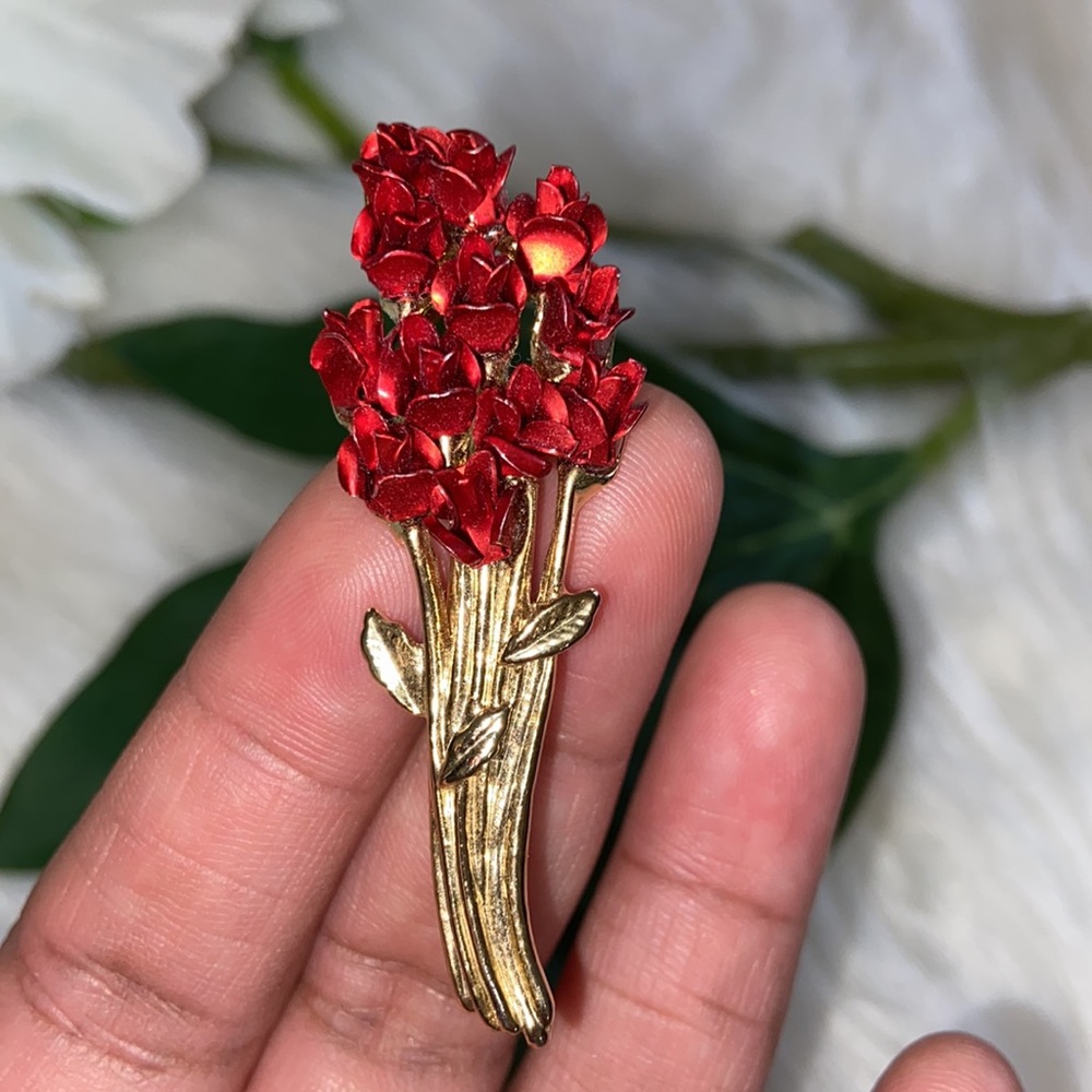 Bouquet Of Roses/Flowers Signed DM 97 “Mother’s Day Gift” Vintage